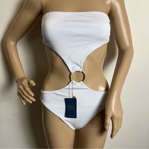 New white one-piece swimsuit with ring detail Beach soul beachwear #swimwear